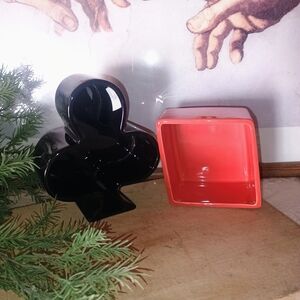 Black Club and Red Diamond Ceramic Decor